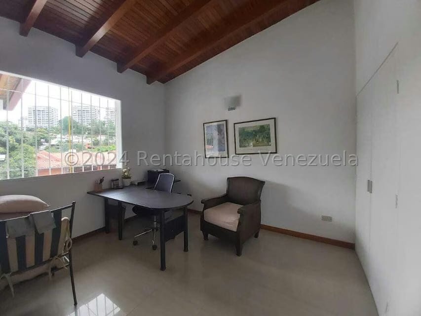 Casa (Duplex) en Venta en Sorocaima, Distrito Metropolitano - 16