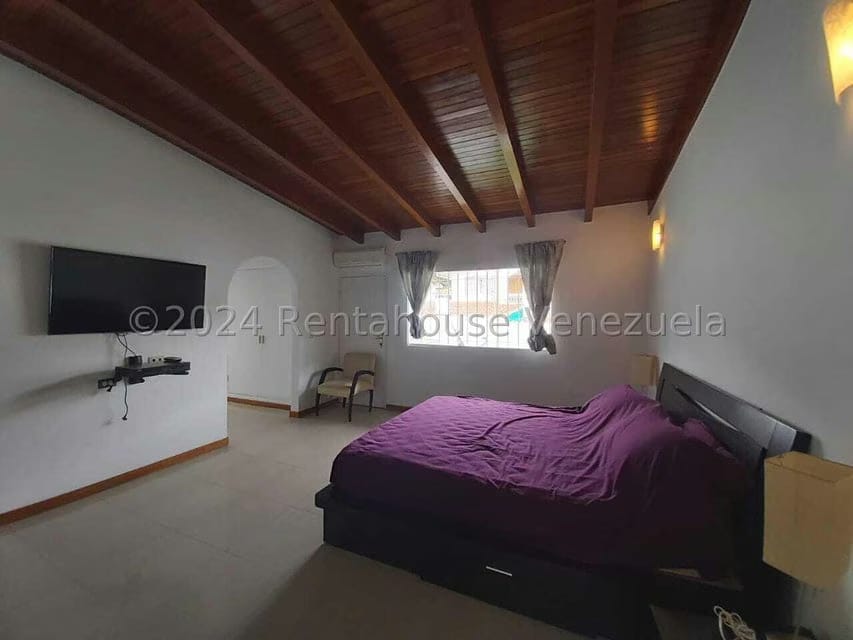 Casa (Duplex) en Venta en Sorocaima, Distrito Metropolitano - 21