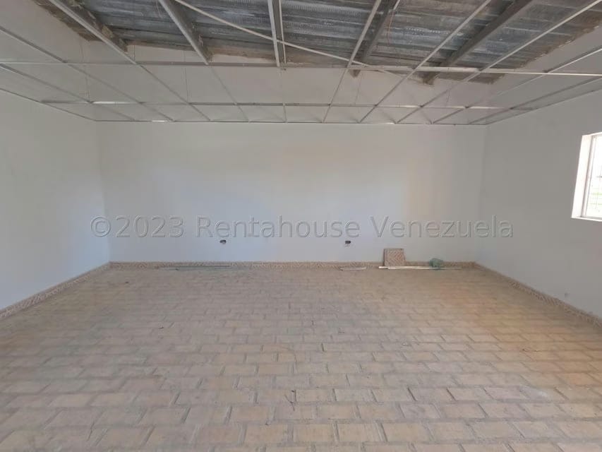Comercial (Local Comercial) en Venta en Centro, Lara - 29