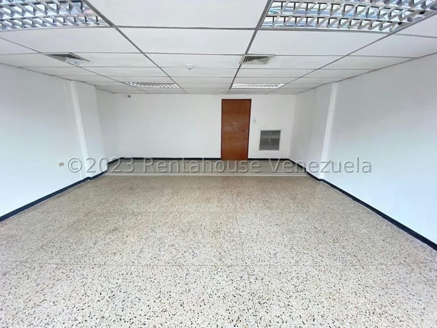 Comercial (Local Comercial) en Venta en Centro, Lara - 10