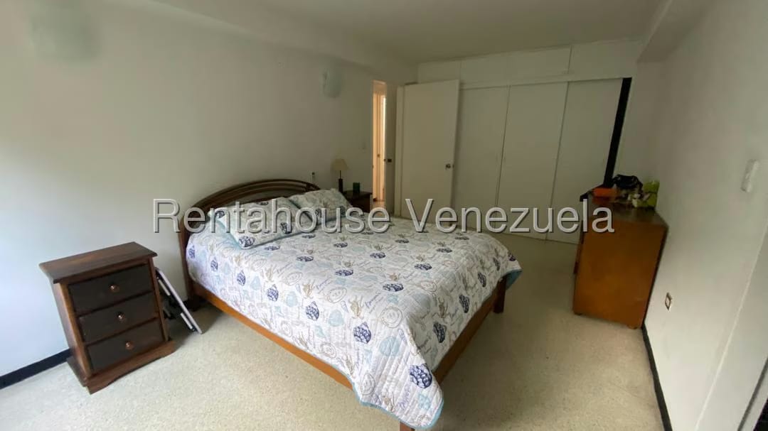 Apartamento (1 Nivel) en Alquiler en Caurimare, Distrito Metropolitano - 10
