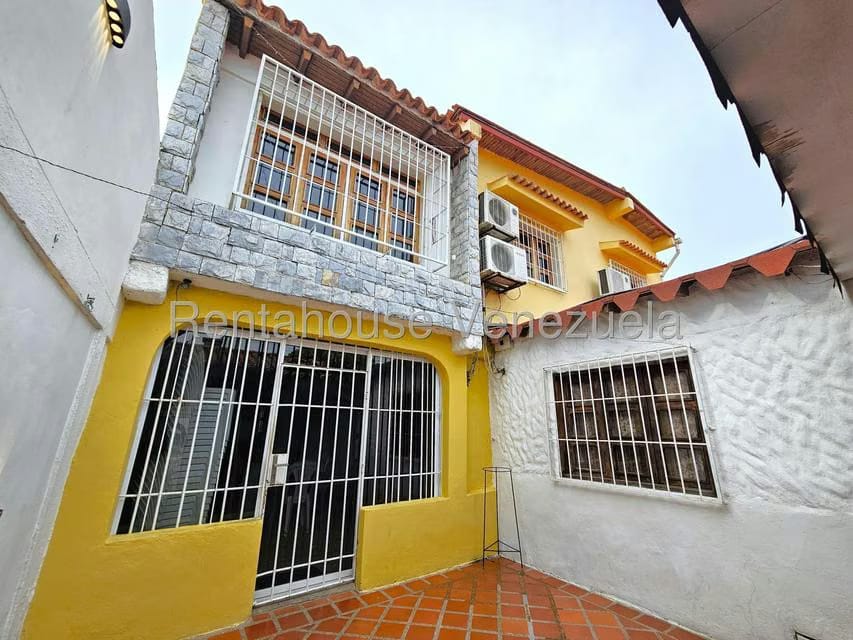 Casa (Duplex) en Venta en Valle Hondo, Lara - 24
