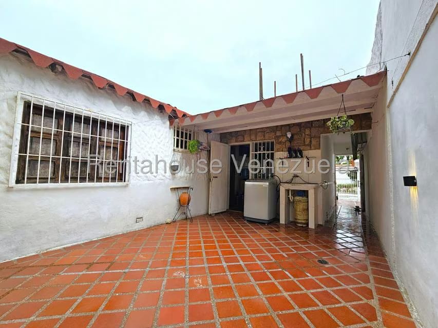 Casa (Duplex) en Venta en Valle Hondo, Lara - 35
