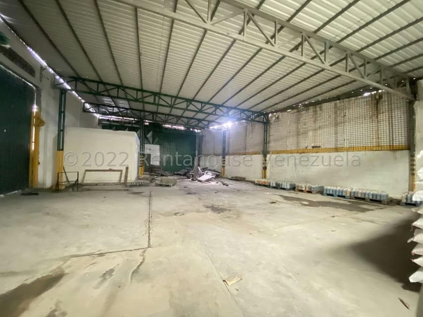 Comercial (Galpon - Deposito) en Venta en Zona Industrial 3, Lara - 8