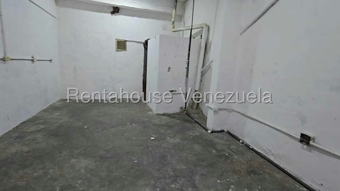 Casa (1 Nivel) en Venta en Centro, Lara - 12