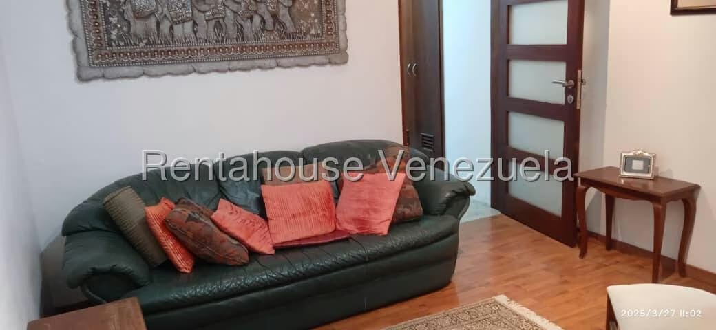 Apartamento (1 Nivel) en Venta en Los Campitos, Distrito Metropolitano - 17