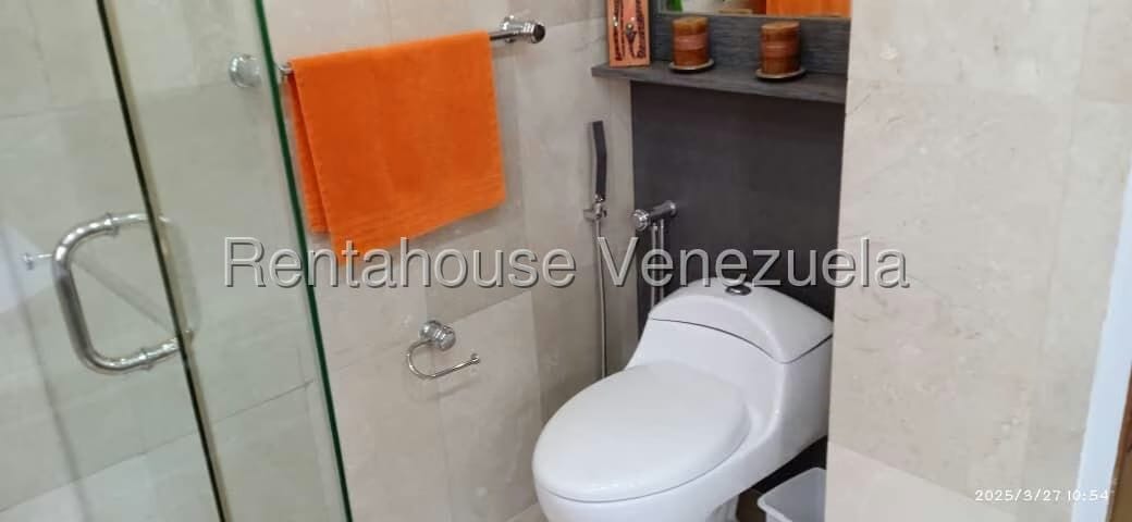 Apartamento (1 Nivel) en Venta en Los Campitos, Distrito Metropolitano - 18