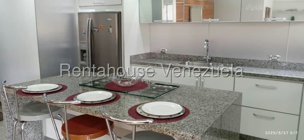 Apartamento (1 Nivel) en Venta en Los Campitos, Distrito Metropolitano - 5