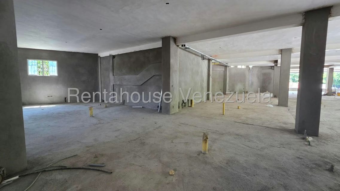 Comercial (Local Comercial) en Alquiler en Bararida, Lara - 27