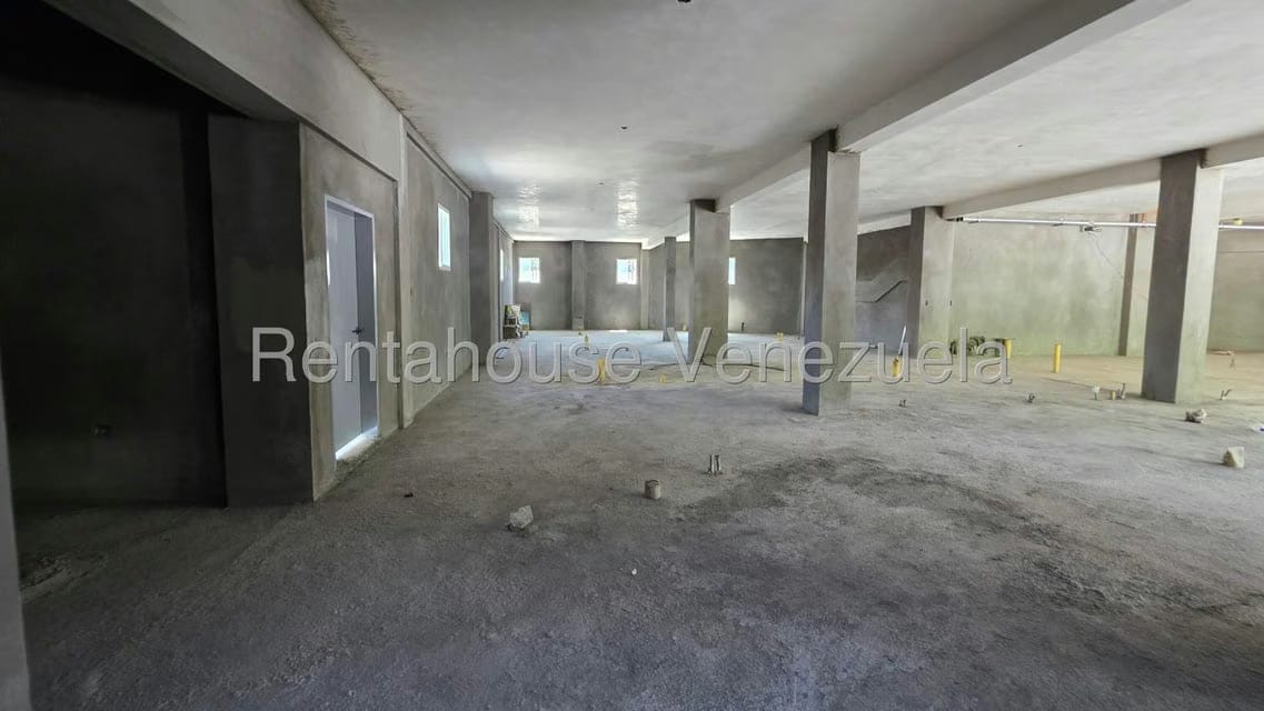 Comercial (Local Comercial) en Alquiler en Bararida, Lara - 4