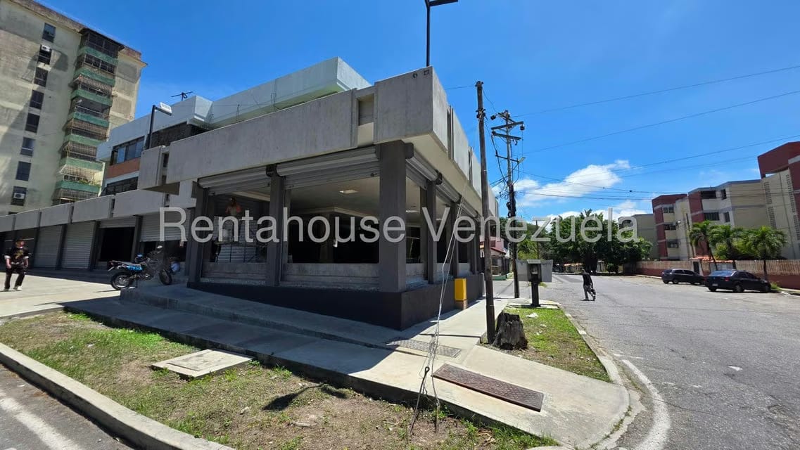 Comercial (Local Comercial) en Alquiler en Bararida, Lara - 33