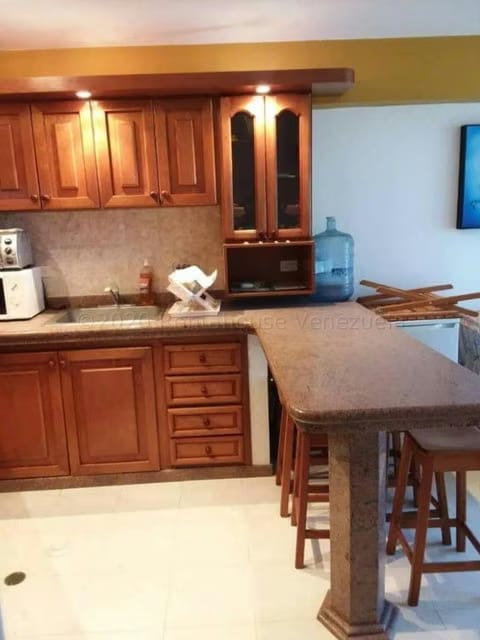 Apartamento (1 Nivel) en Venta en Agua Sal, Miranda - 13