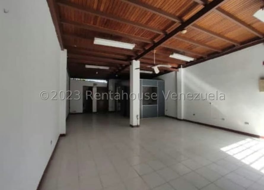 Comercial (Local Comercial) en Venta en El Centro, Aragua - 2