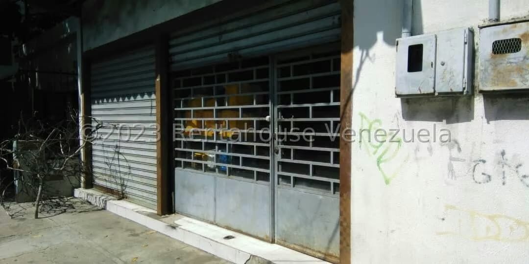 Comercial (Local Comercial) en Venta en El Centro, Aragua - 13
