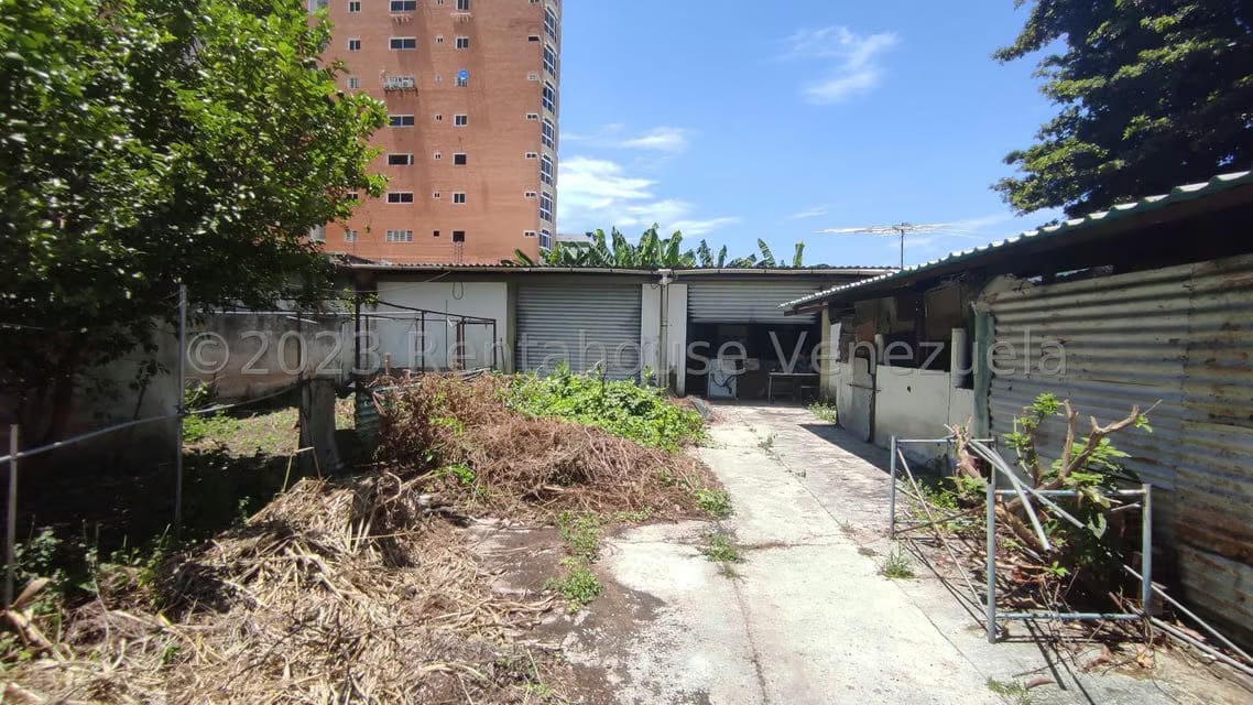 Comercial (Local Comercial) en Venta en El Centro, Aragua - 10
