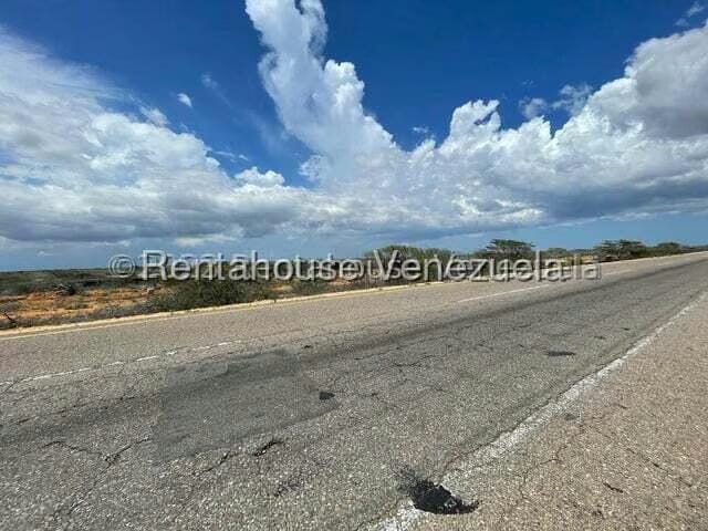 Terreno (Comercial) en Venta en Punto Fijo, Falcon - 11