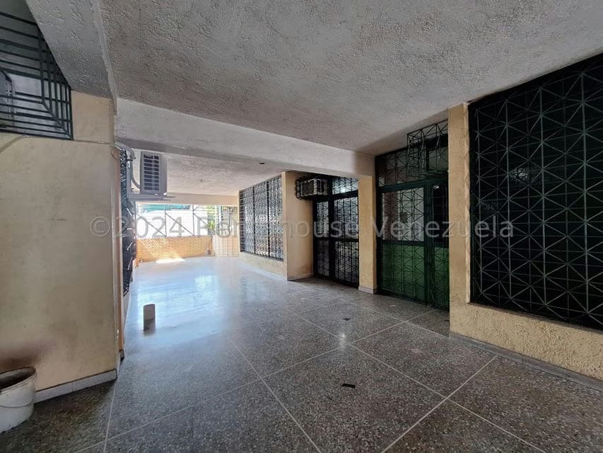 Comercial (Local Comercial) en Alquiler en Zona Centro, Aragua - 15