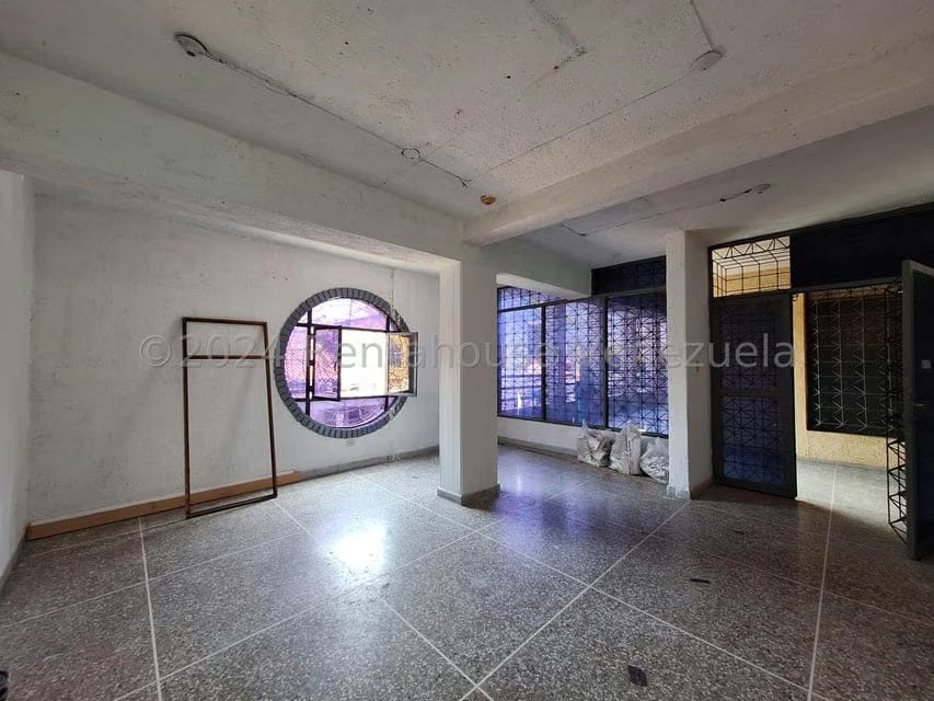 Comercial (Local Comercial) en Alquiler en Zona Centro, Aragua - 25