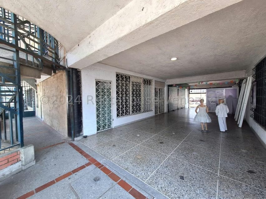 Comercial (Local Comercial) en Alquiler en Zona Centro, Aragua - 4