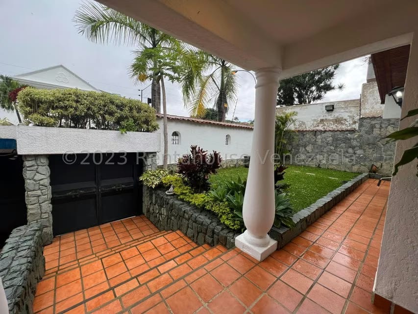 Casa (Duplex) en Venta en La Tahona, Distrito Metropolitano - 3