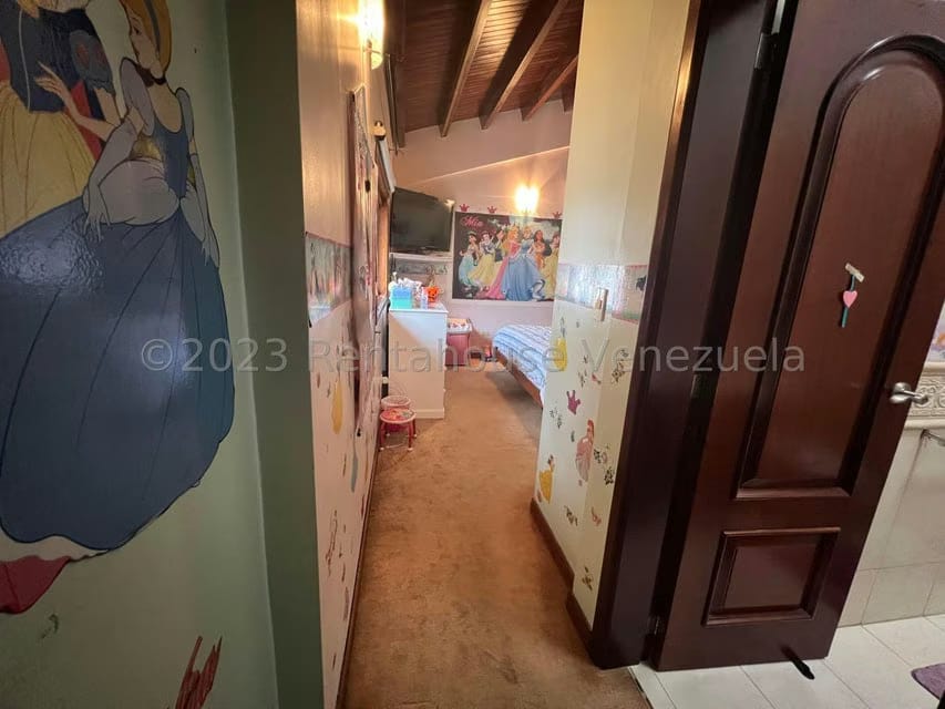 Casa (Duplex) en Venta en La Tahona, Distrito Metropolitano - 38