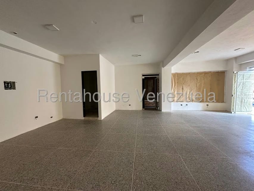 Comercial (Local Comercial) en Venta en La Atlantida, Vargas - 4