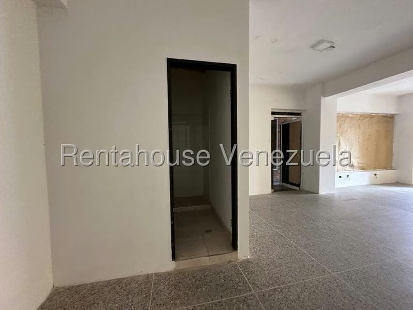 Comercial (Local Comercial) en Venta en La Atlantida, Vargas - 5
