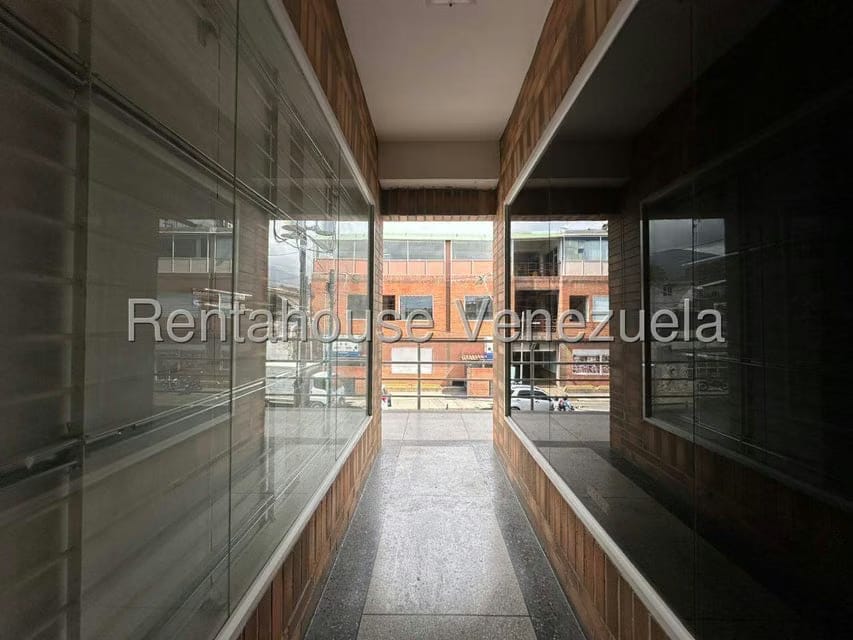 Comercial (Local Comercial) en Venta en La Atlantida, Vargas - 6