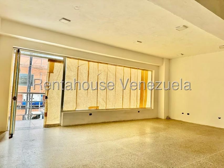 Comercial (Local Comercial) en Venta en La Atlantida, Vargas - 7