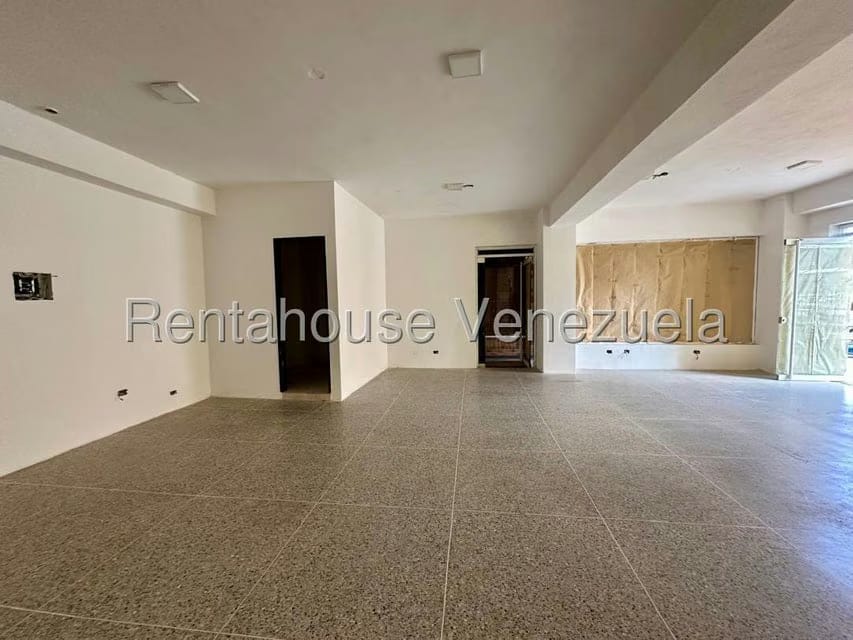 Comercial (Local Comercial) en Venta en La Atlantida, Vargas - 10