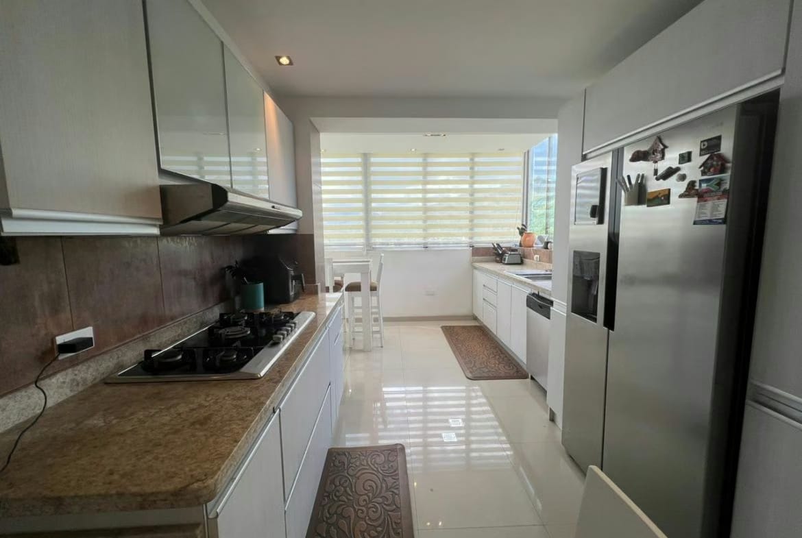 Tomasa Salazar Alquila PH Edificio ARIA - 7