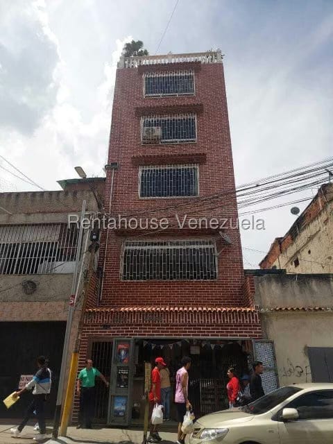 Comercial (Edificio) en Venta en Catia, Distrito Metropolitano - 52