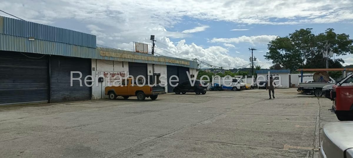 Comercial (Local Comercial) en Alquiler en Sector Sucua, Miranda - 14