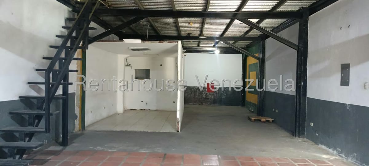 Comercial (Local Comercial) en Alquiler en Sector Sucua, Miranda - 5
