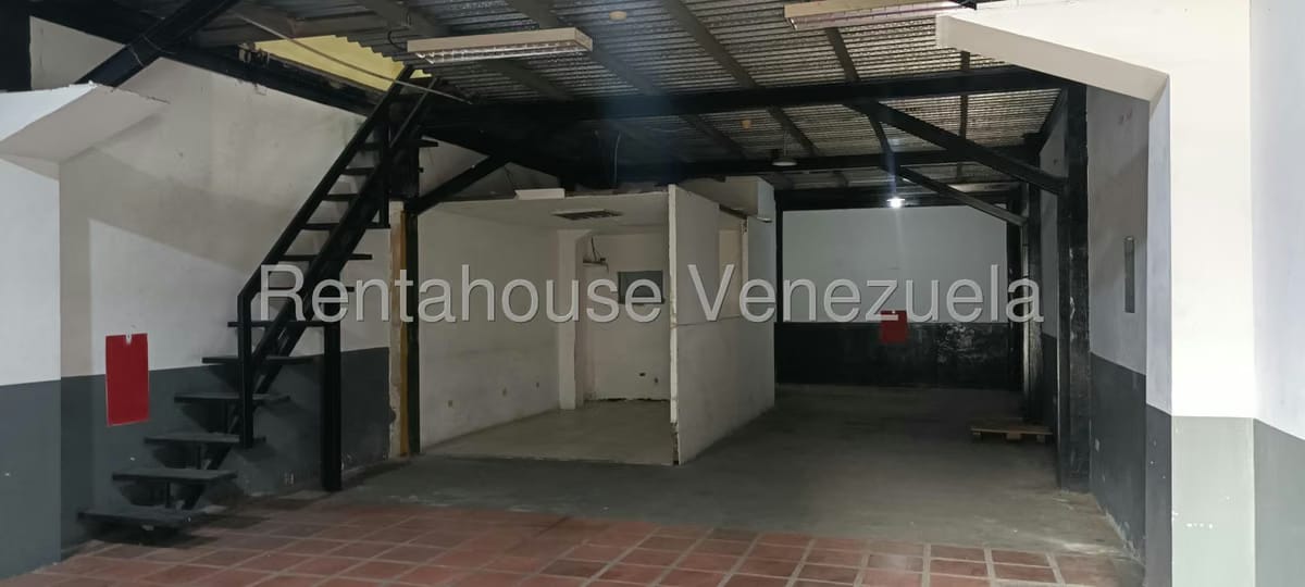 Comercial (Local Comercial) en Alquiler en Sector Sucua, Miranda - 8