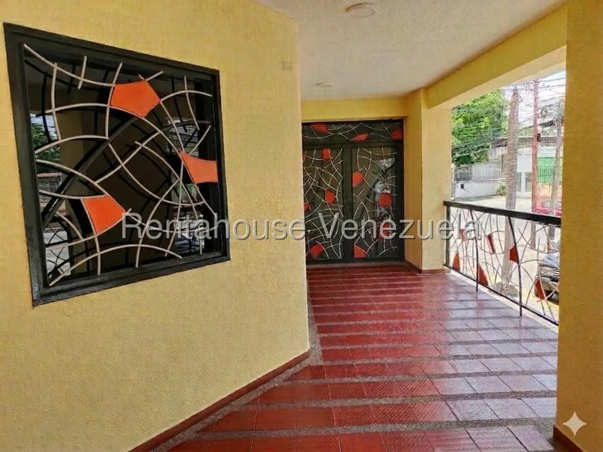 Comercial (Local Comercial) en Venta en Prebo I, Carabobo - 2