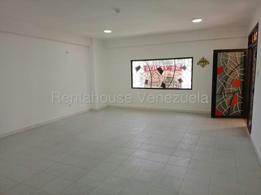 Comercial (Local Comercial) en Venta en Prebo I, Carabobo - 6