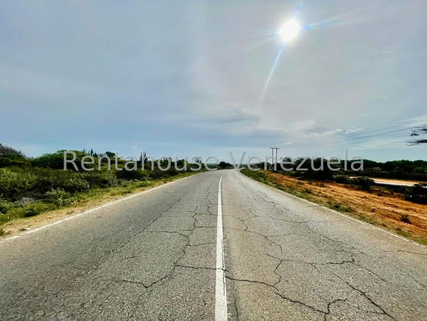 Terreno (Comercial) en Venta en Pueblo Nuevo, Falcon - 6