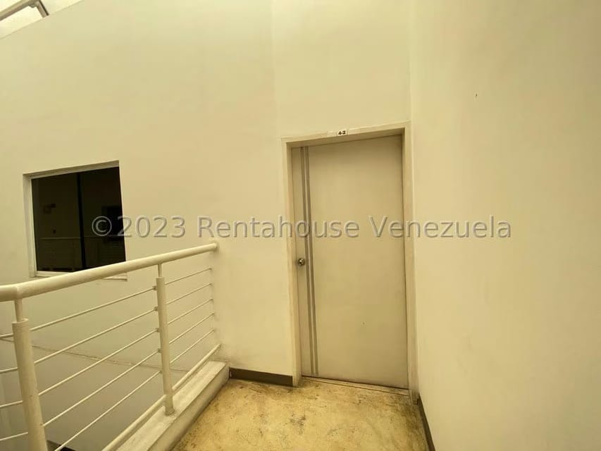Comercial (Oficina) en Alquiler en Centro, Lara - 6