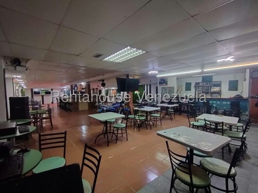 Comercial (Local Comercial) en Alquiler en Centro, Lara - 14