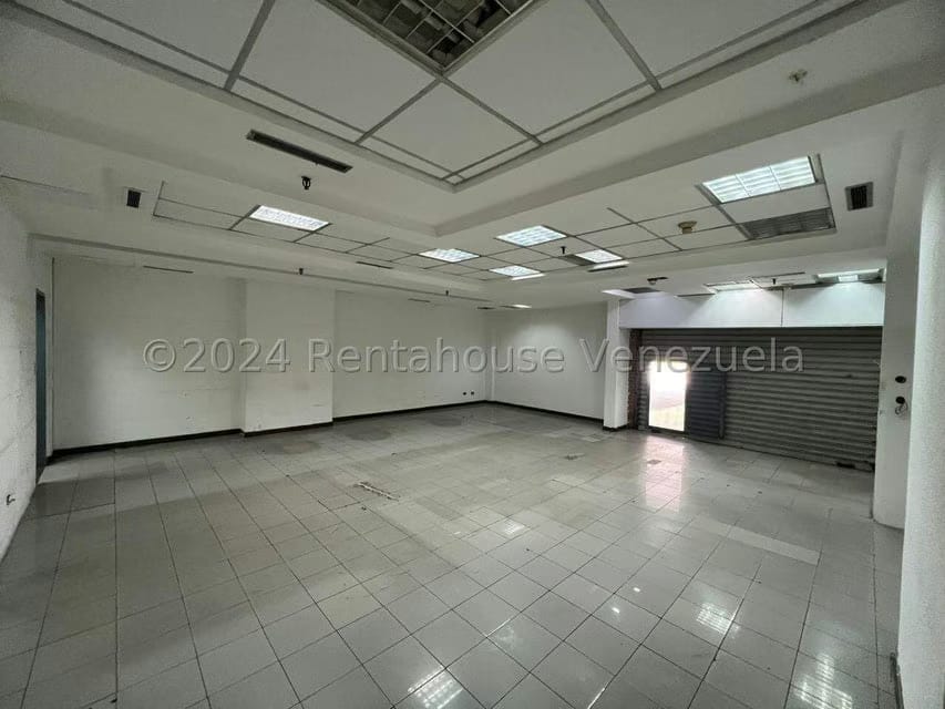 Comercial (Local Comercial) en Alquiler en El Cafetal, Distrito Metropolitano - 8
