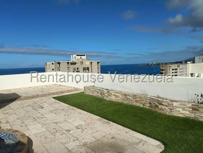 Apartamento (Duplex) en Alquiler en Sector las Quince Letras, Vargas - 30