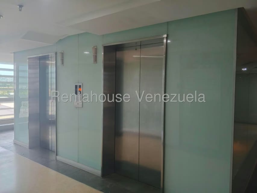 Comercial (Oficina) en Venta en Vega Arriba, Miranda - 11