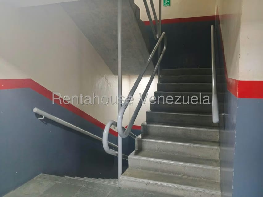Comercial (Oficina) en Venta en Vega Arriba, Miranda - 14