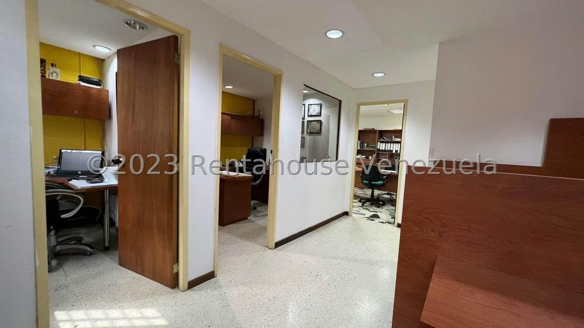 Comercial (Edificio) en Venta en Bello Monte, Distrito Metropolitano - 17