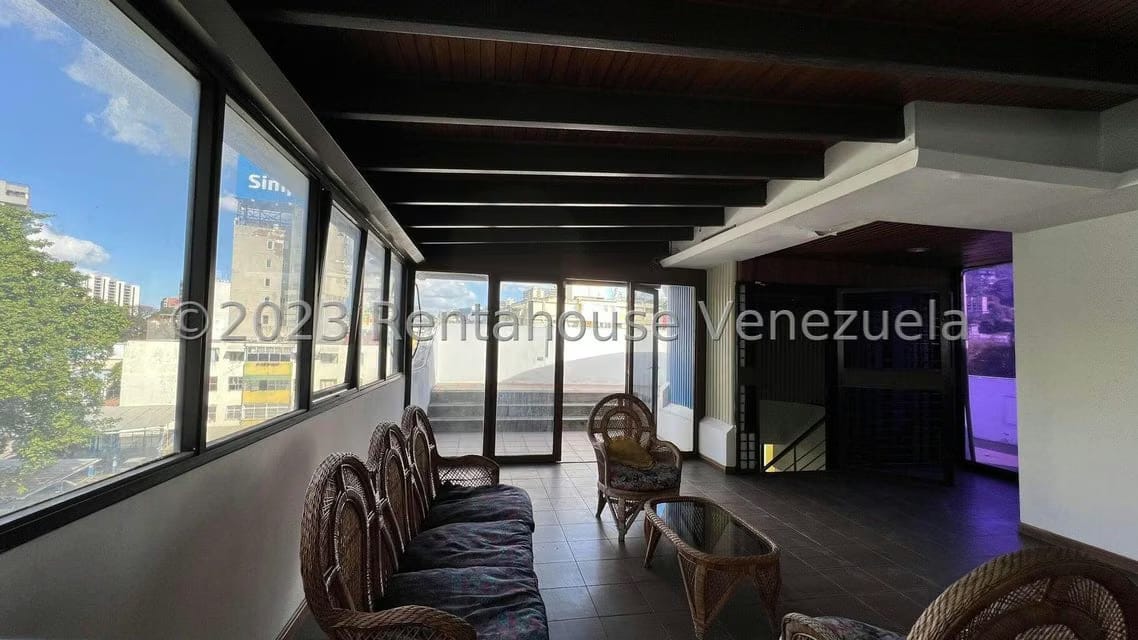 Comercial (Edificio) en Venta en Bello Monte, Distrito Metropolitano - 30