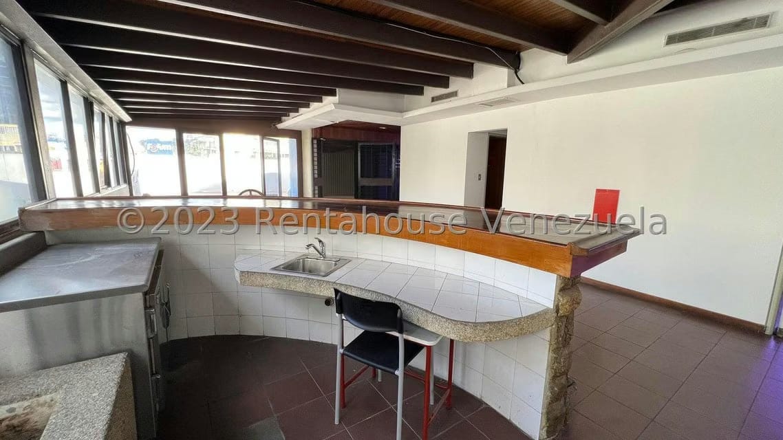 Comercial (Edificio) en Venta en Bello Monte, Distrito Metropolitano - 32