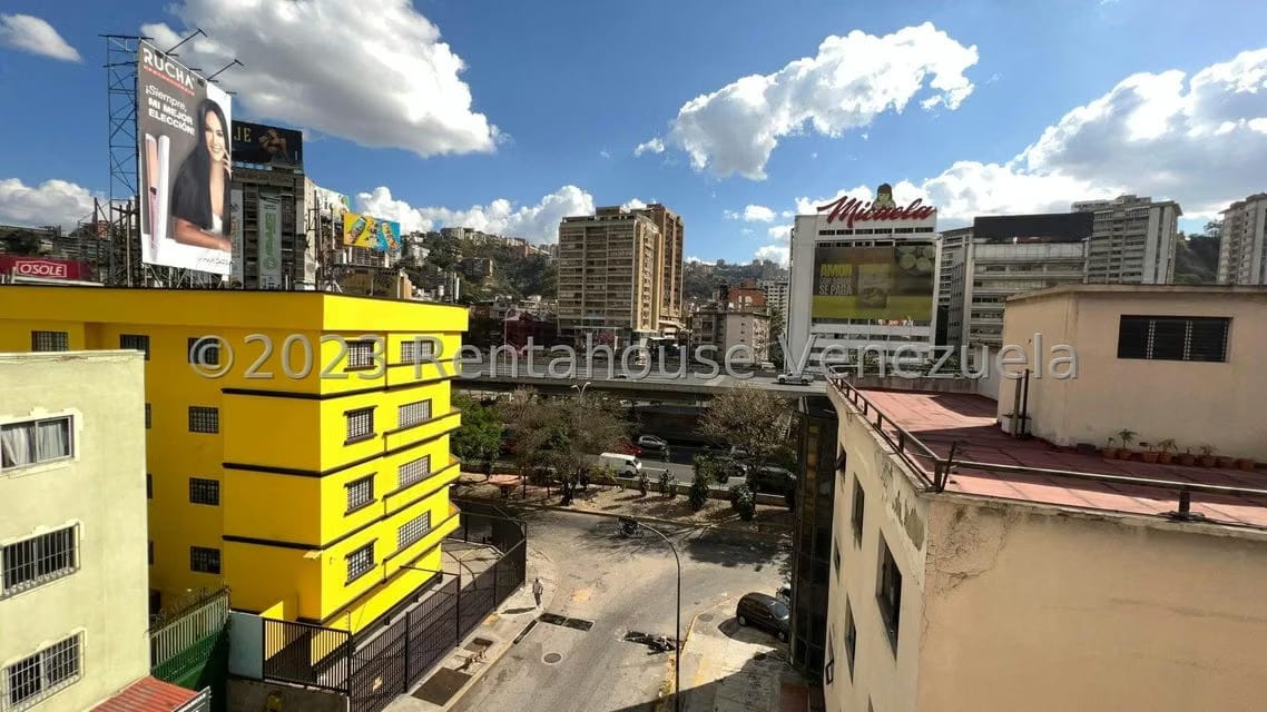 Comercial (Edificio) en Venta en Bello Monte, Distrito Metropolitano - 39