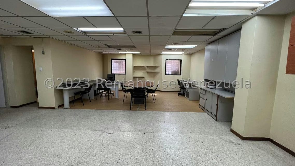 Comercial (Edificio) en Venta en Bello Monte, Distrito Metropolitano - 41