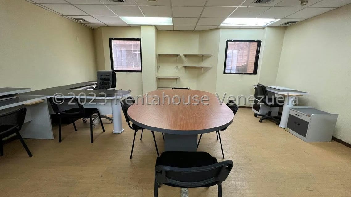 Comercial (Edificio) en Venta en Bello Monte, Distrito Metropolitano - 42